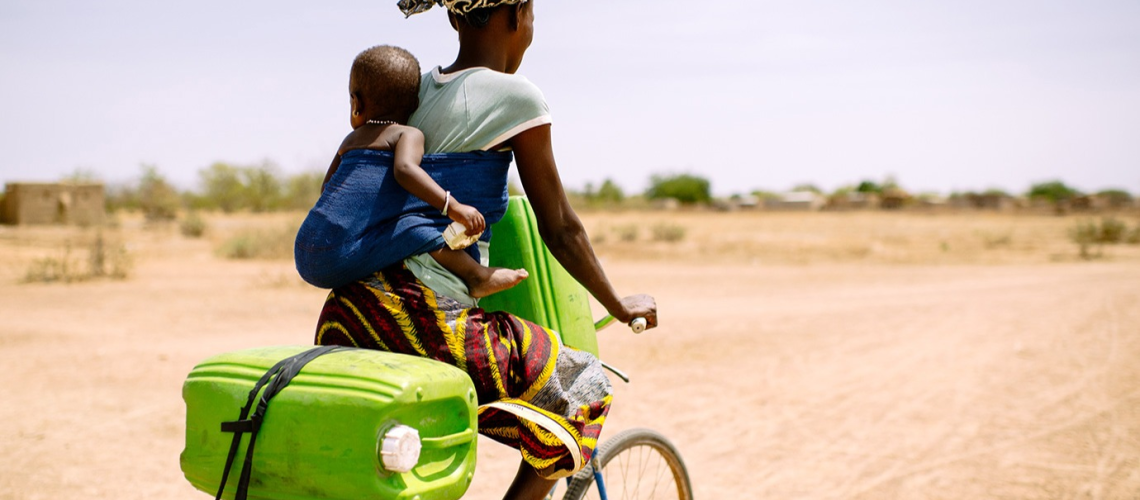 Managing climate risks through social protection 